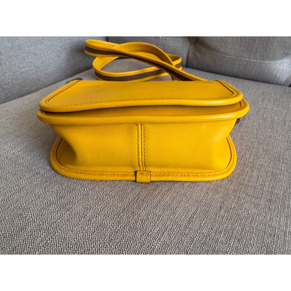 COACH x DISNEY MICKEY MOUSE W/Ears Crossbody Leather Bag Yellow limited edition - Picture 3 of 8